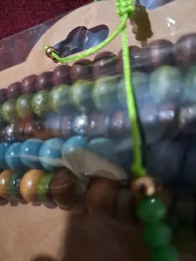 6m. Pulseras e madera colorido - miniatura 1
