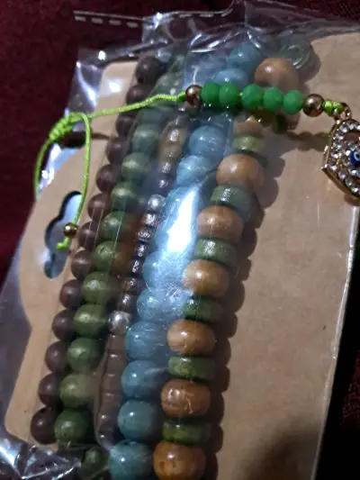 6m. Pulseras e madera colorido - miniatura 2
