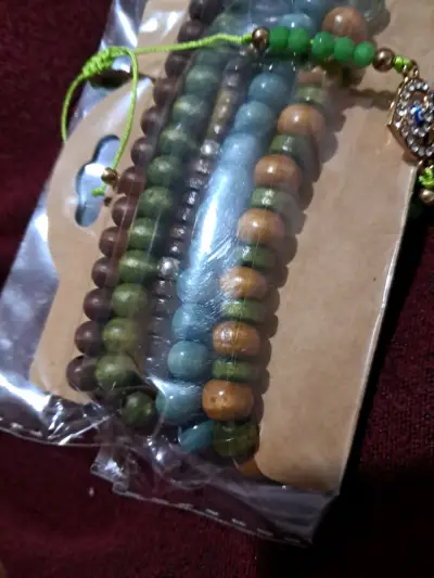 6m. Pulseras e madera colorido - miniatura 3