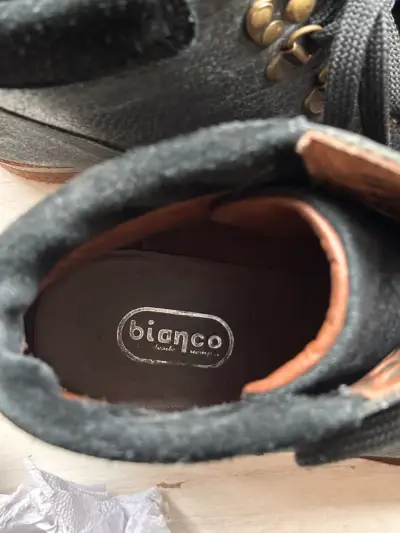Botines de cuero negro con cordones y suela gruesa - miniatura 5