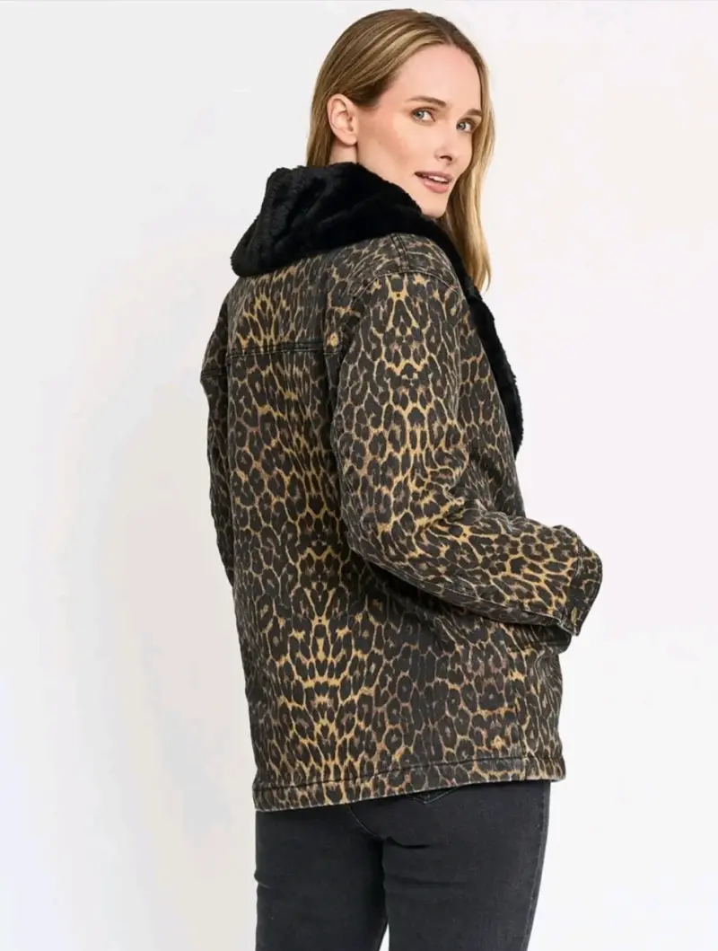 Abrigo de Leopardo con Cuello de Piel Sintética - 3