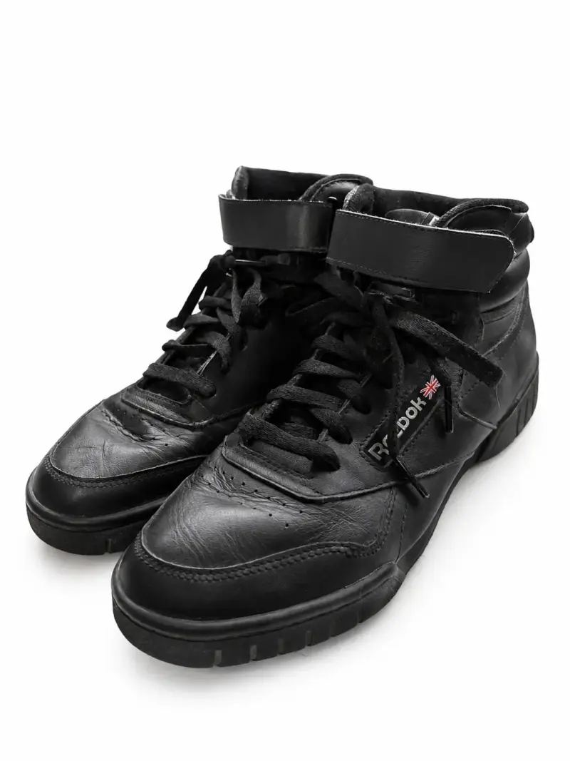 Zapatillas negras Reebok de cuero mujer