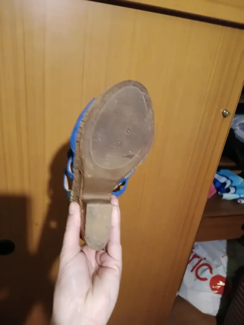 Sandalias de tacón azul con plataforma de corcho - 5