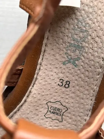 Sandalias marrón con plataforma - miniatura 3