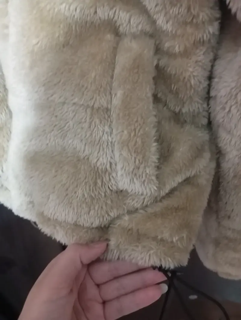 Chaqueta de peluche beige para mujer - 3