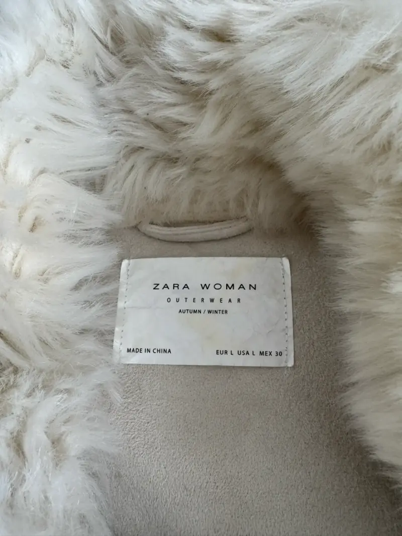 Chaqueta de piel sintética Zara Woman blanca - 2