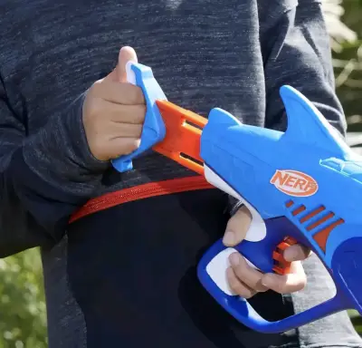 Lanzador Nerf Sharkfire con 8 Dardos - miniatura 5