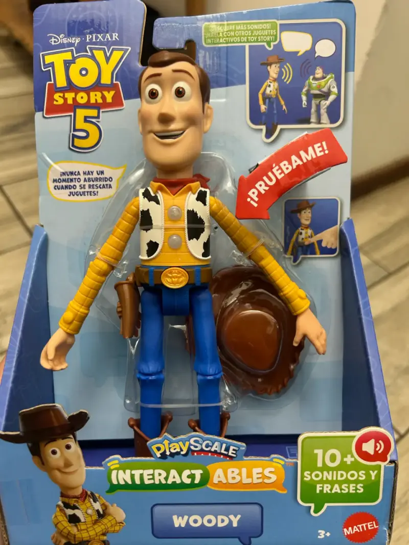 Juguete interactivo Toy Story 5 con sonidos - 2