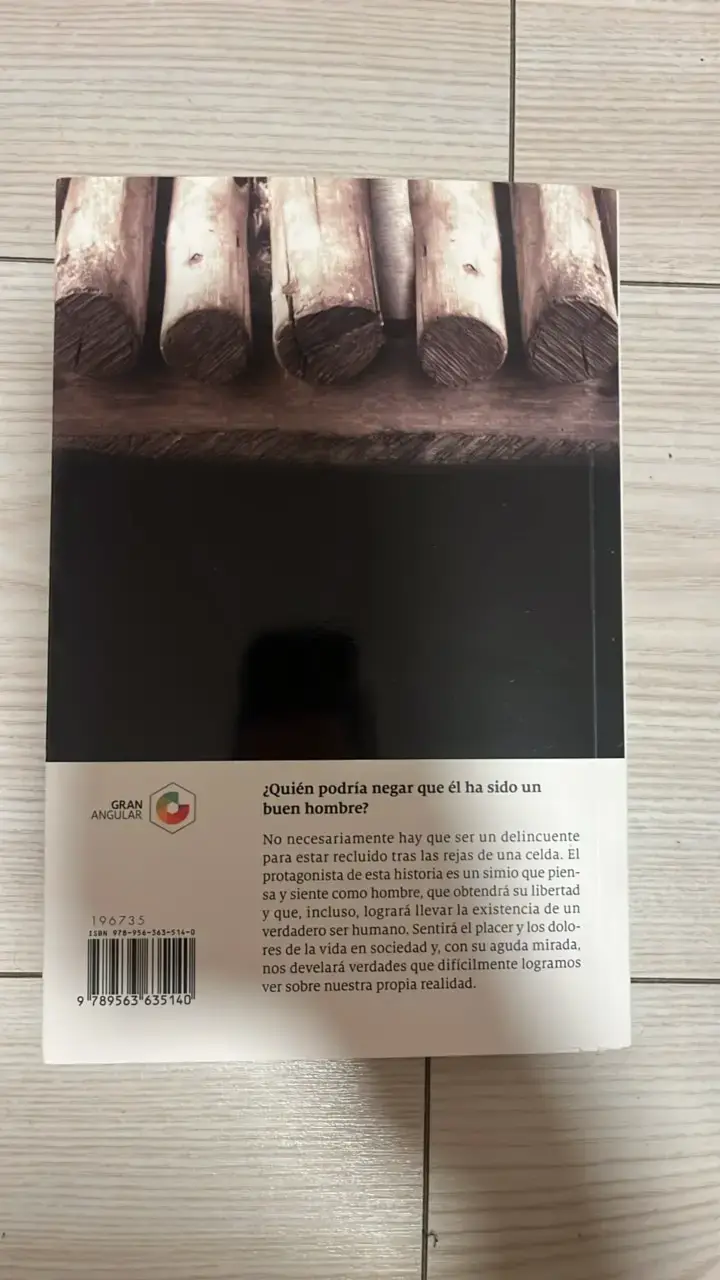 Libro 'Yo, Simio' de Sergio Gómez - 2
