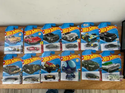 Colección de Autos Hot Wheels en Blister - miniatura 3