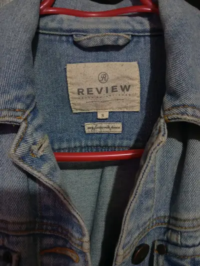Chaqueta de mezclilla para mujer. - miniatura 3