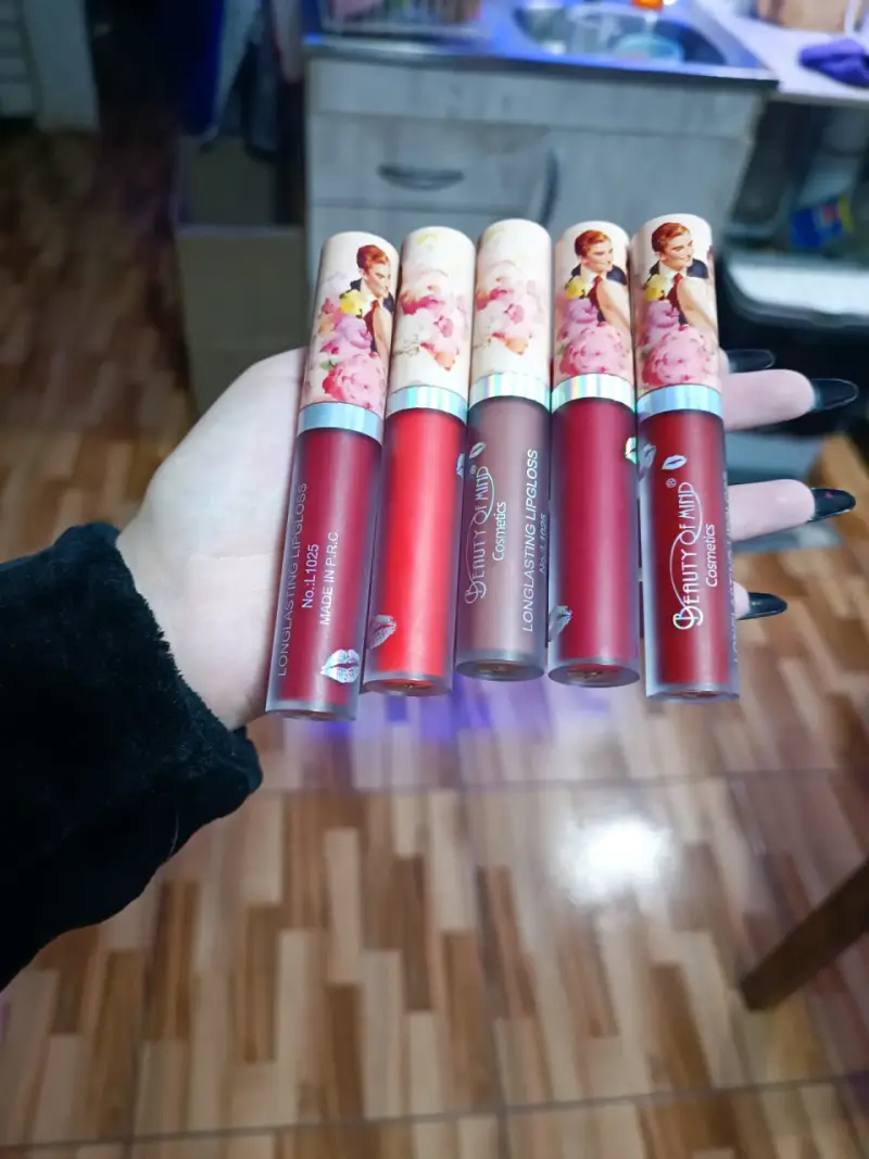 Set de maquillaje labial y rubor Flamenco y Usas - 4