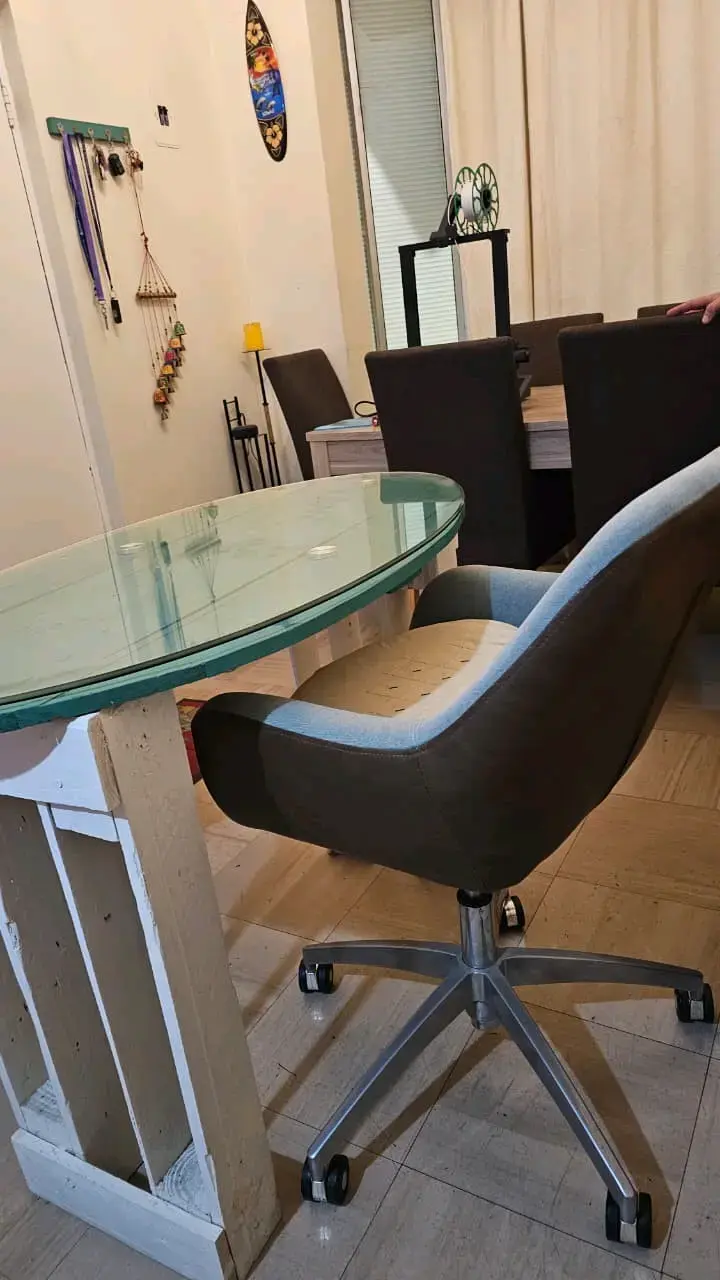 Escritorio, mesa hecha a mano (pallet) más silla - 3