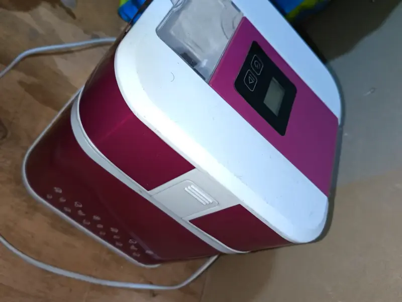 Máquina para hacer helados Oster roja - 3