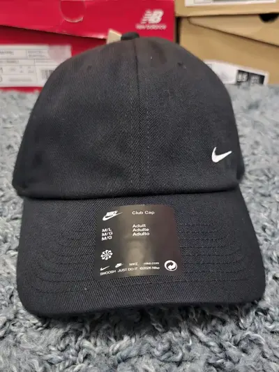 Gorra negra Nike Club Cap para adulto - miniatura 1