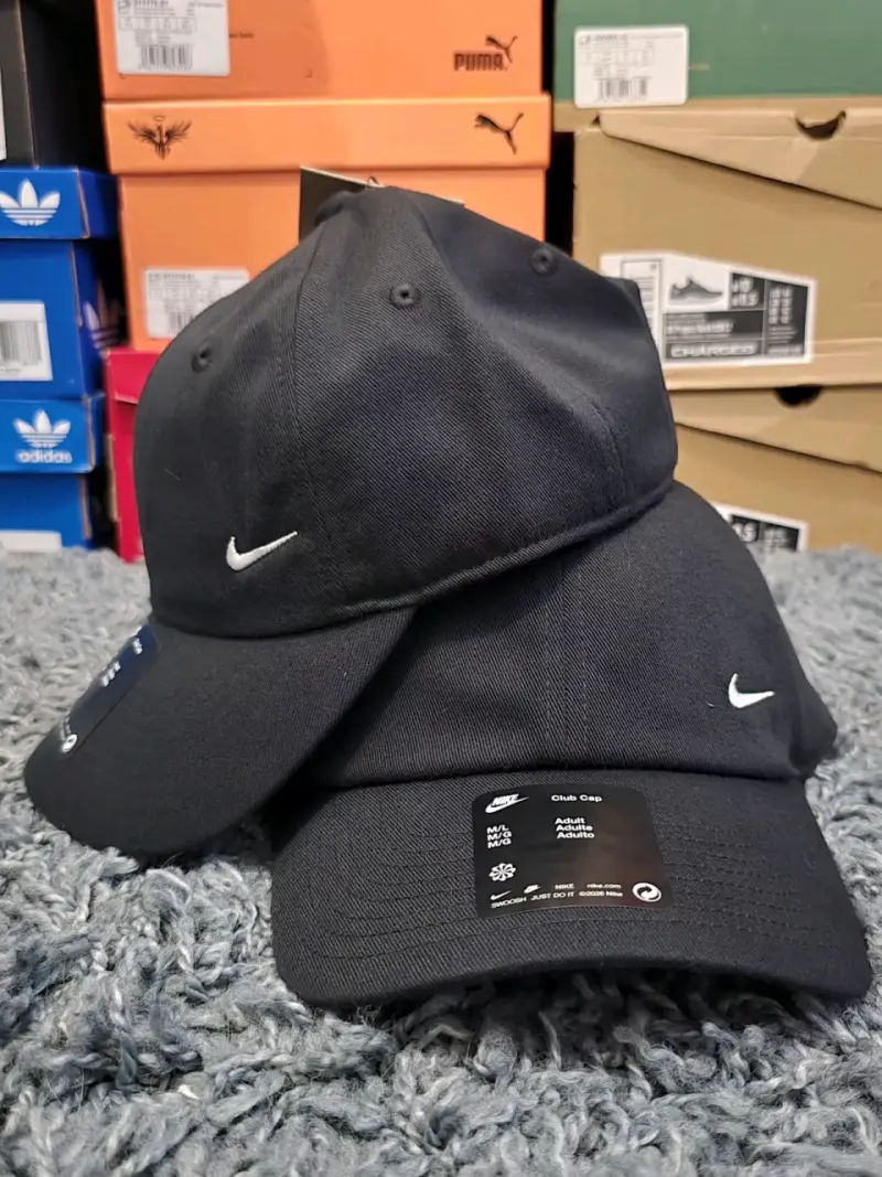 Gorra negra Nike Club Cap para adulto - 2