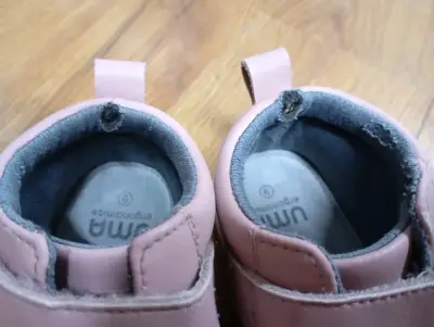 Zapatillas rosadas marca Uma - miniatura 5