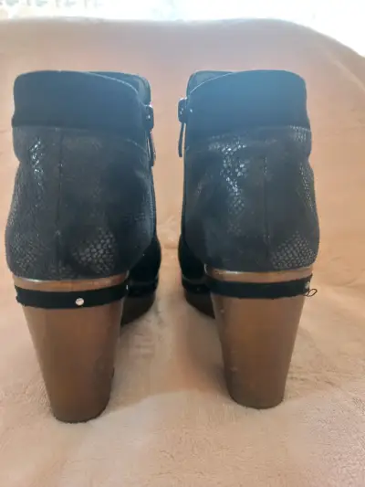 Botines N°37 con plataforma - miniatura 2