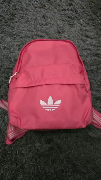Mochila pequeña rosa Adidas con logo - miniatura 1