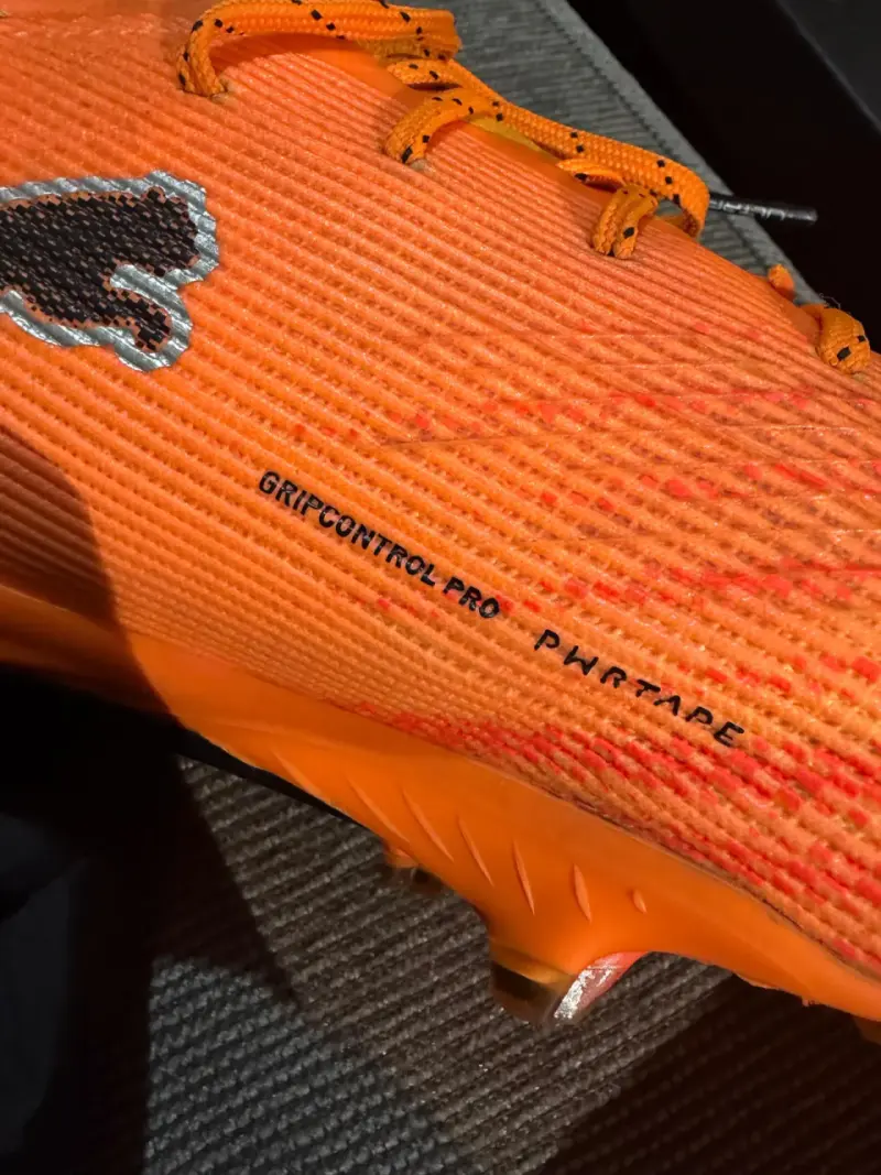 Zapatos de fútbol Puma profesional - 2