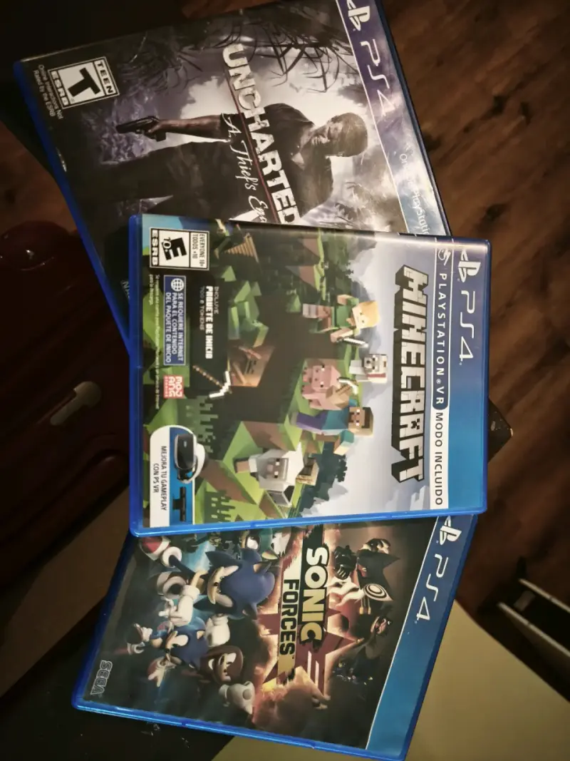 Playstation 4 Slim con control y juegos incluidos - 3