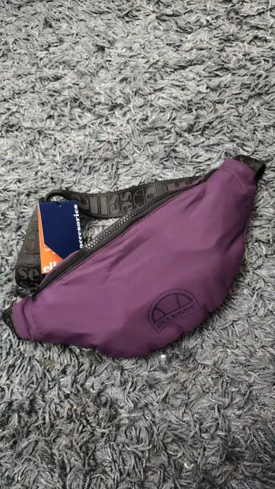 Riñonera morada Ellesse con logo visible - miniatura 1