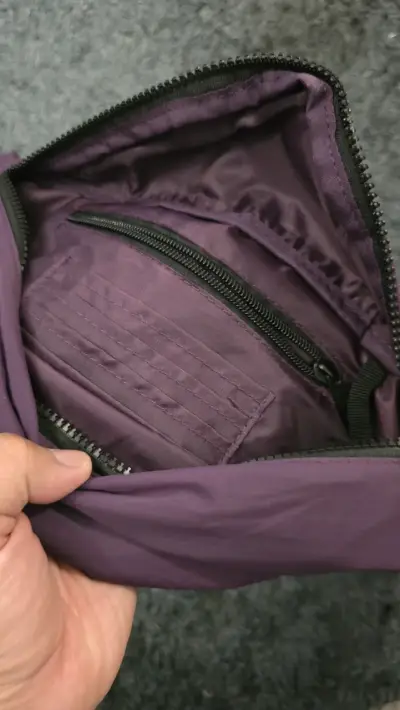 Riñonera morada Ellesse con logo visible - miniatura 3