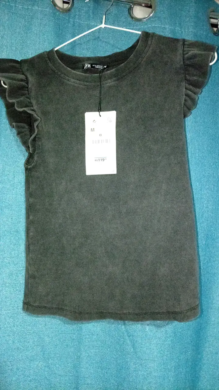 Polera negra manga princesa para mujer talla M - 1