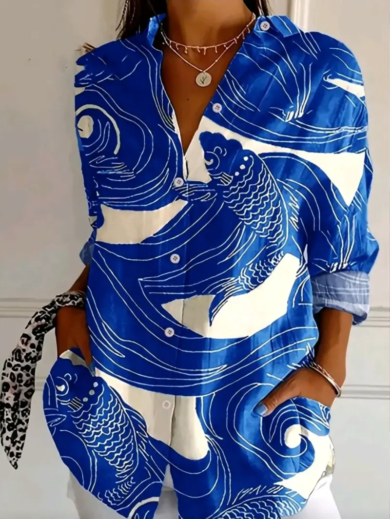 Blusa estampada de peces en colores vibrantes - 2