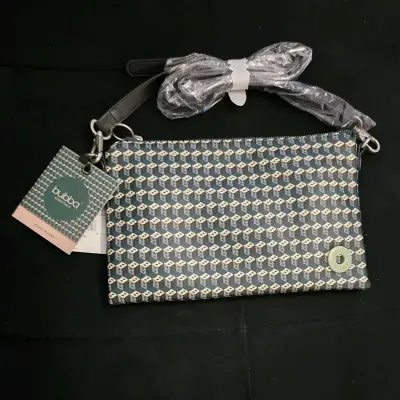 Cartera Bubba Essentials con diseño geométrico - miniatura 1