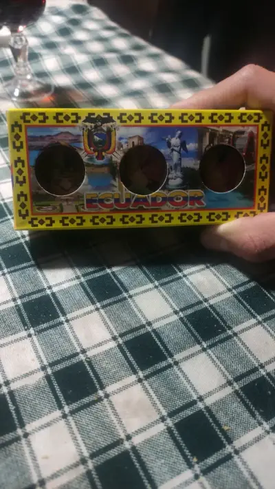 Set de Vasos Chismosos Decorativos de Ecuador - miniatura 2