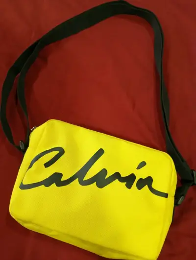 Bolso crossbody Calvin Klein - miniatura 1