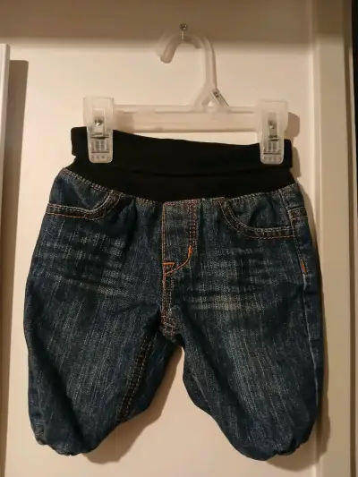 Pantalones cortos de mezclilla talla 0 a 3m - miniatura 2
