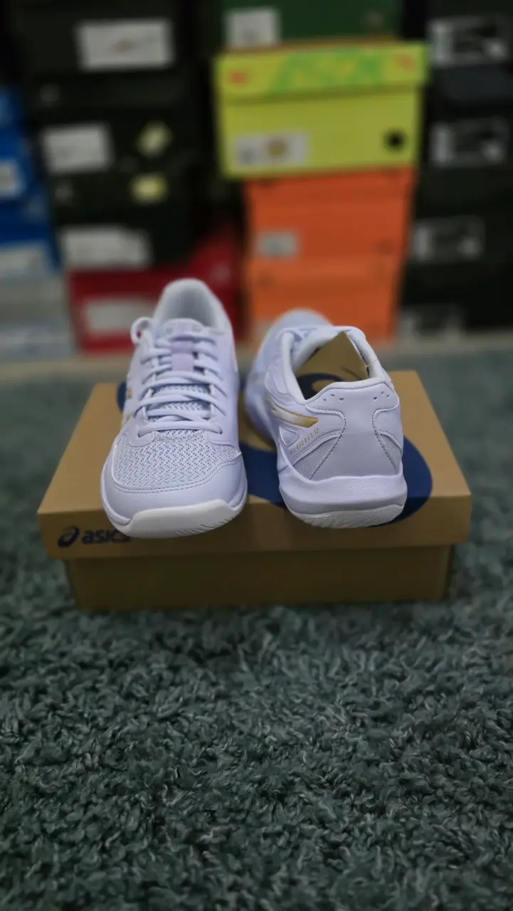 Zapatillas deportivas blancas Asics para mujer - 5