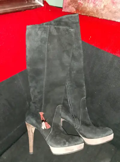 Botas altas de gamuza negras con tacón alto - miniatura 5