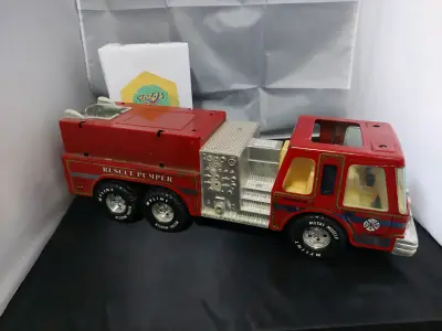 Camión de Bomberos Vintage de Metal Rojo - miniatura 4