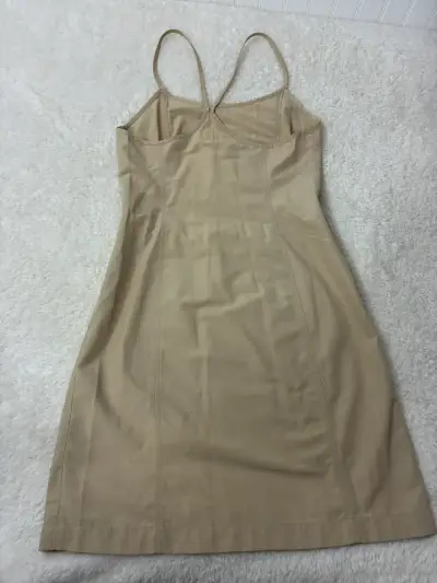 Vestido beige sin mangas de Armani Jeans - miniatura 2