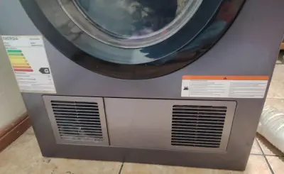 Secadora de Ropa Mabe 10 kg en Buen Estado - miniatura 2
