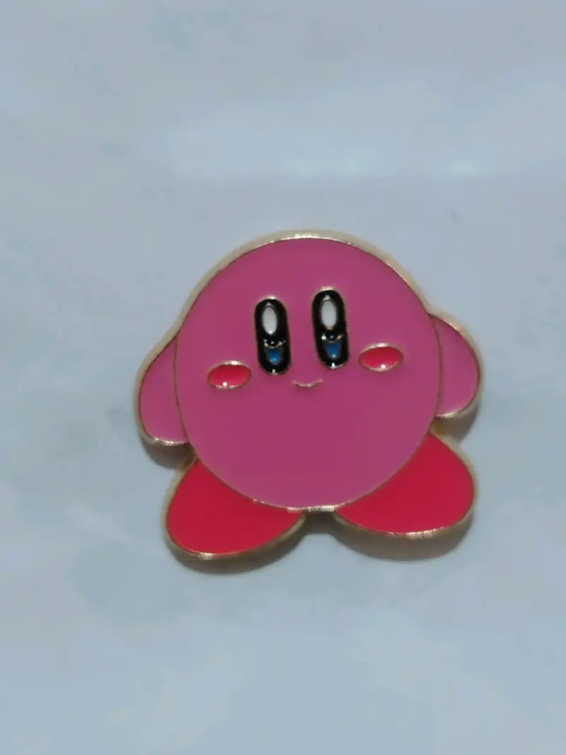 Pin de personaje rosado estilo Kirby