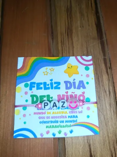 Pulseras personalizadas Día del Niño con caritas l - miniatura 5