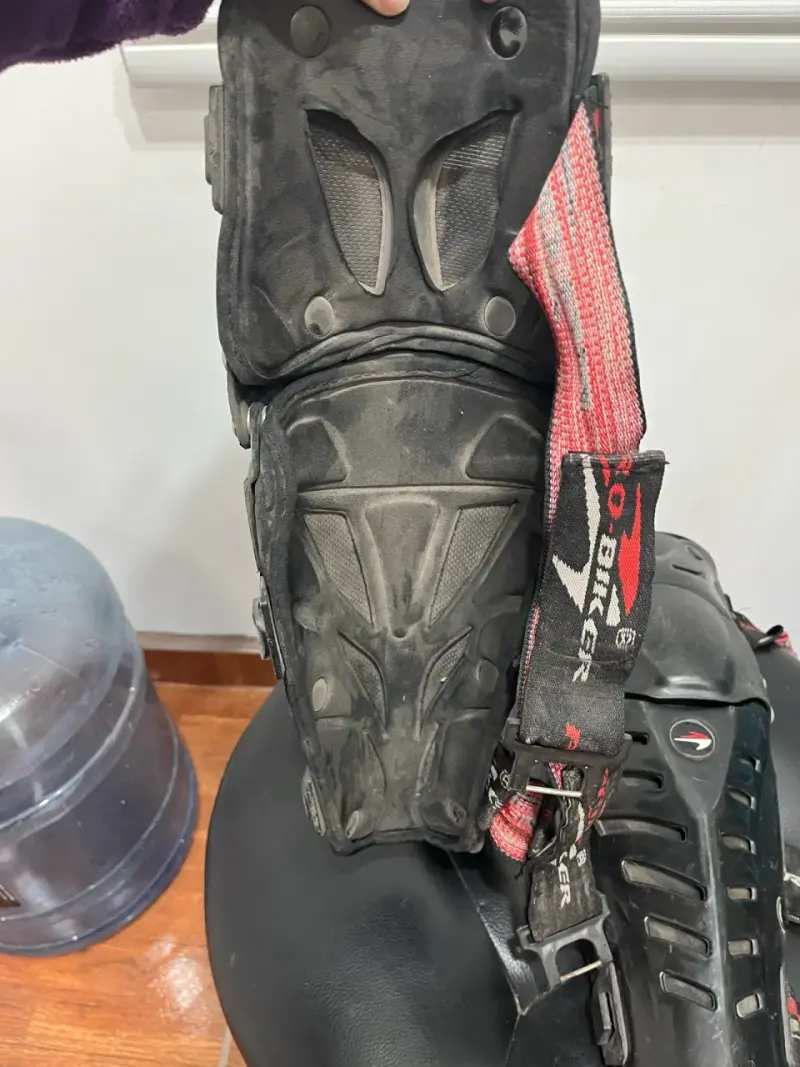 Rodilleras de protección para motocross negras - 2