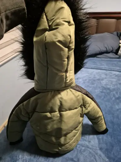 Chaqueta de invierno para niño con capucha de piel sintética - miniatura 3