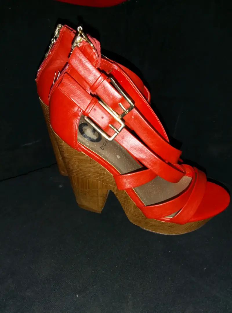 Sandalias de Tacón Alto Rojas Guess - 2