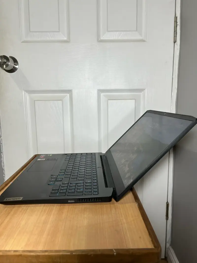 Laptop Lenovo Ideapad Gaming 3 - 2