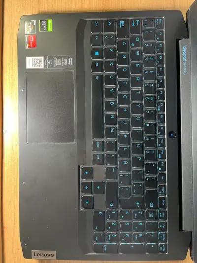Laptop Lenovo Ideapad Gaming 3 - miniatura 3