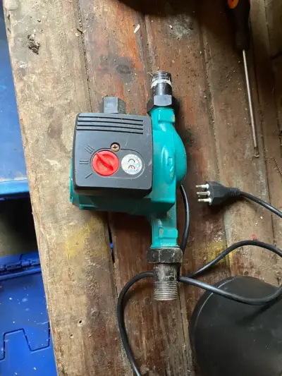 Bomba de agua EnerTik BRS15/6 para calefacción - miniatura 1