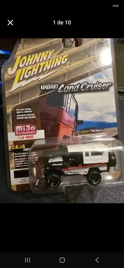 Miniatura Johnny Lightning Toyota Land Cruiser - miniatura 1