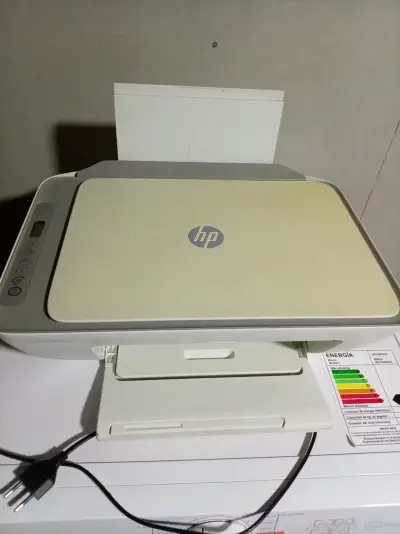 Impresora multifuncional HP DeskJet 2700 - miniatura 1