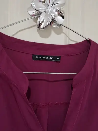 Blusa morada de mujer con bolsillos Fashion Park - miniatura 2