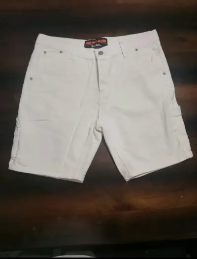 Pantalones cargo beige para hombre con bolsillos - miniatura 3